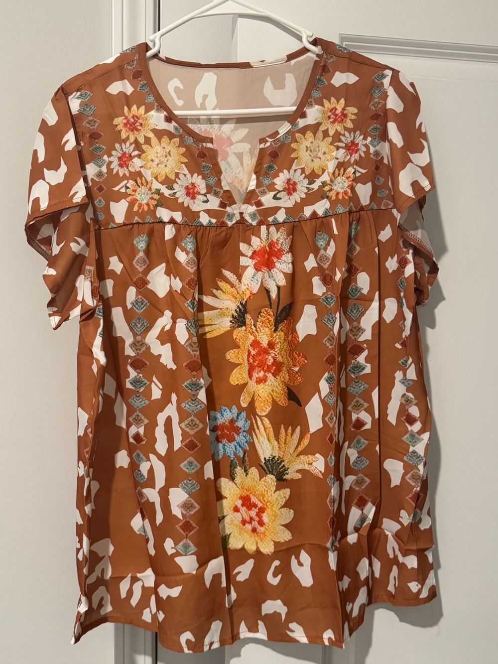Women's Floral Print Blouse - Brown